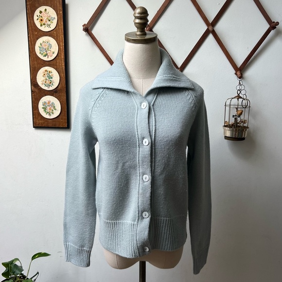 Vintage Sweaters - Italian Merino Wool Knit Button Down Cardigan Sweater Medium